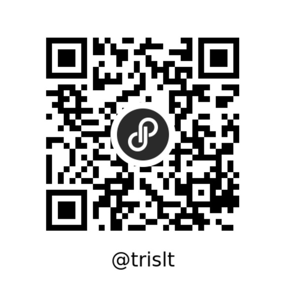 WELCOME TO MY CLOSET - Picture 3 of 4